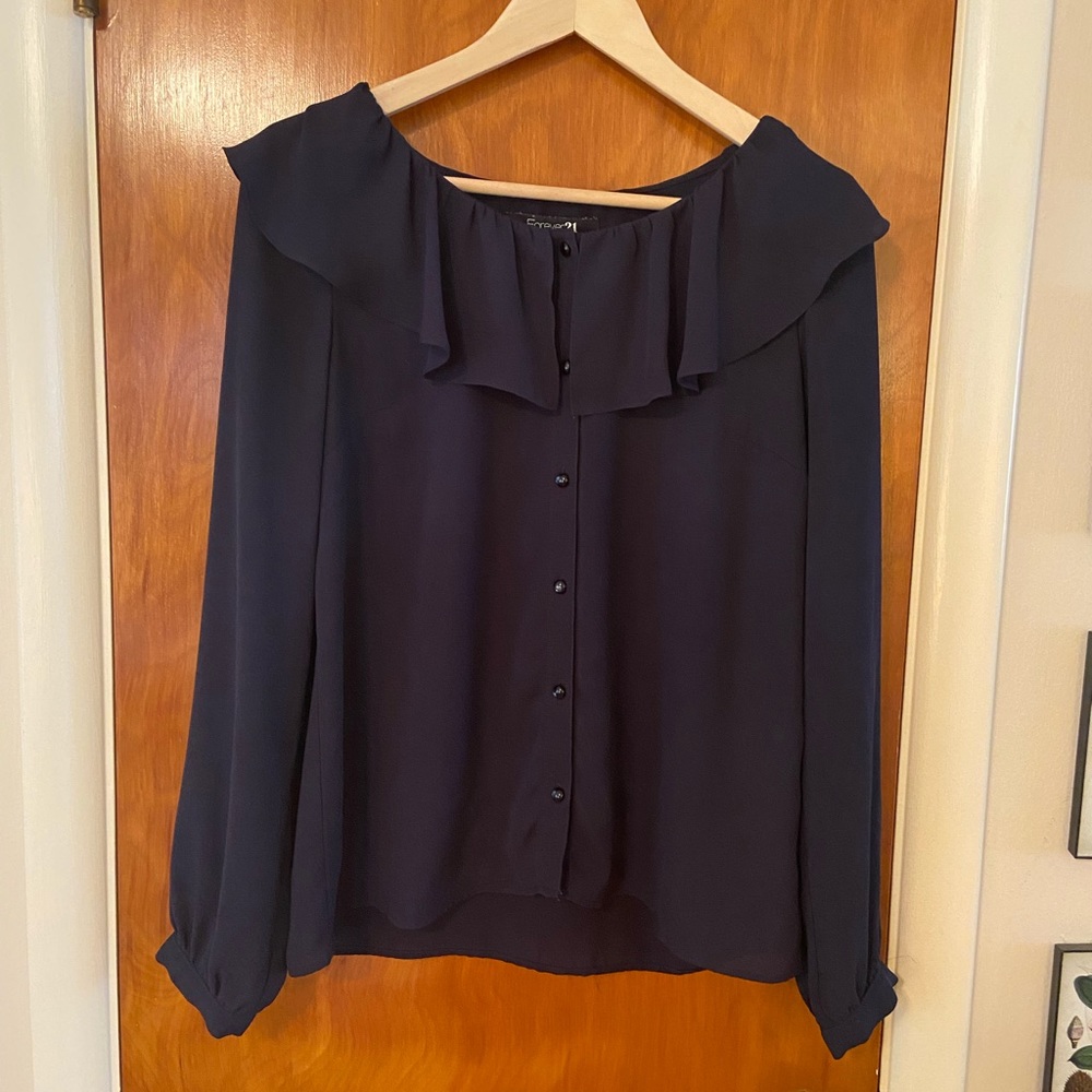Navy boat neck top with collar!